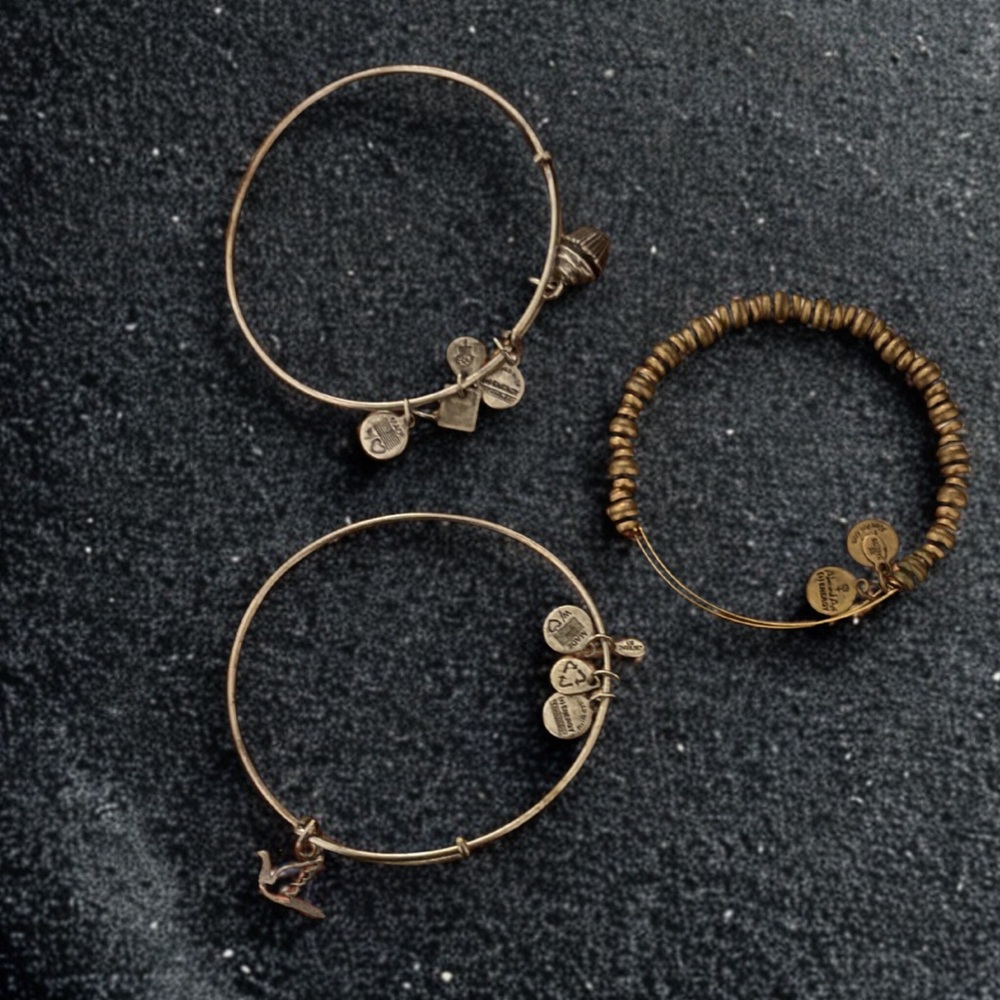 Set of Alex and Ari bracelets
